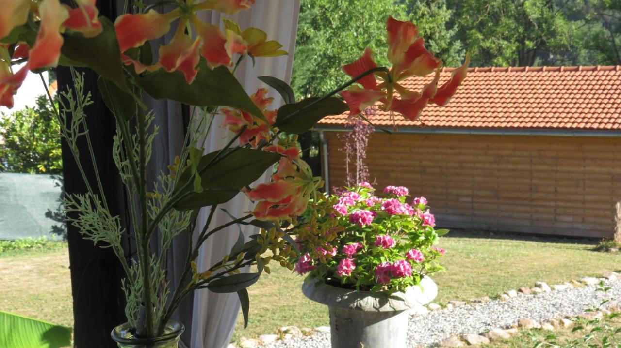 Chalets Lavaux Pouzol Zewnętrze zdjęcie